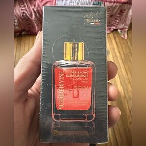 Predire Paris Double-Acting Facial Moisturizer Hyaluronic Based 30Ml MSRP $400✨